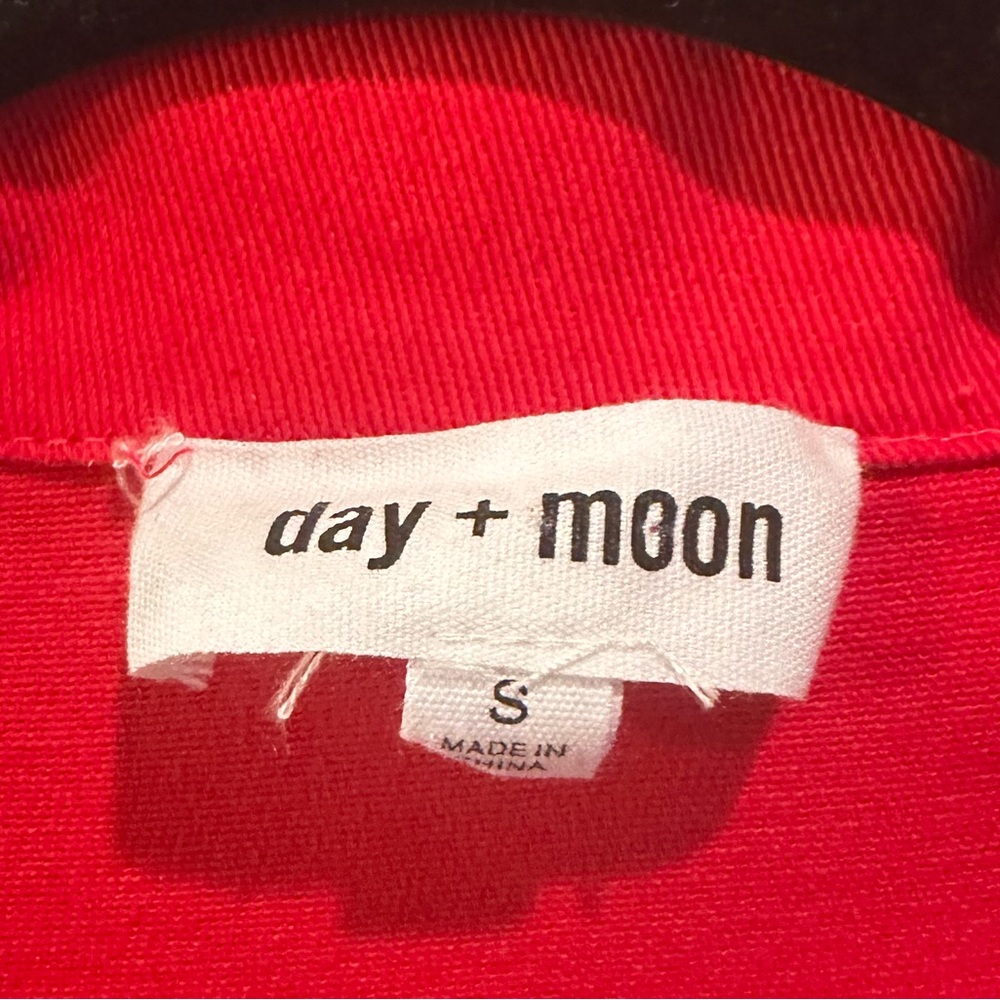 Day + Moon Zip-Up Belted Romper Red Size S - Picture 5 of 6
